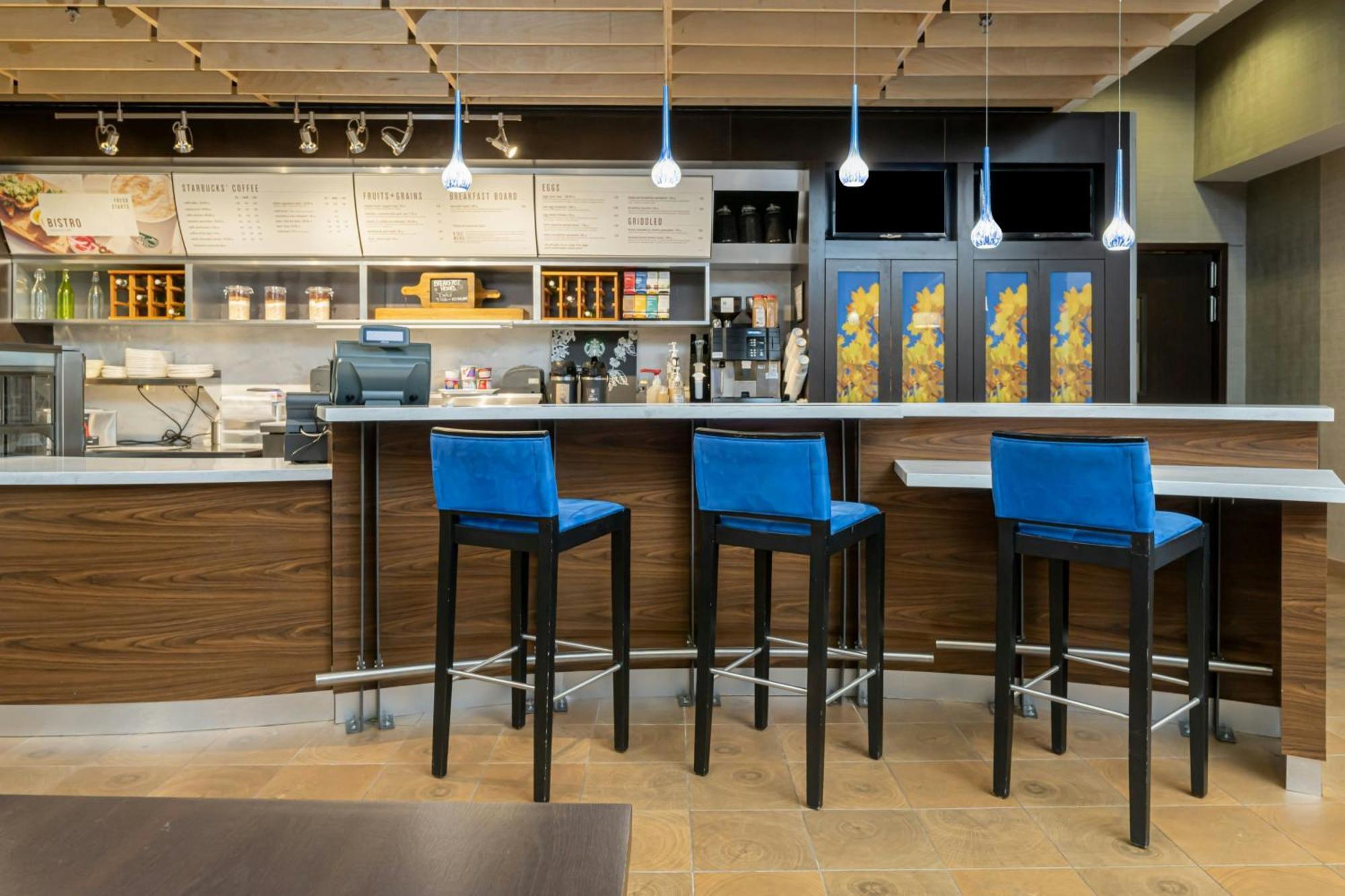 Courtyard By Marriott Asheville Airport Fletcher Exterior foto